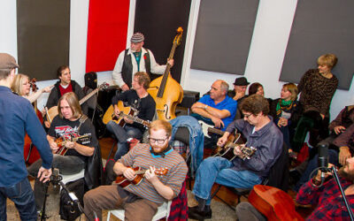 Listen: Songwriters Stewdio Session Raises Funds for Kelowna FoodBank