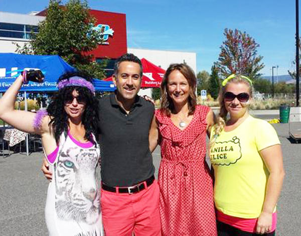 Colin-and-Leanne-Basran-with-Friends-at-Cycle