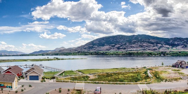 The-Cottages-Osoyoos-Lake-homes-Okanagan