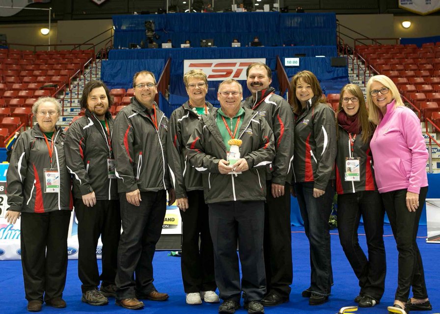 volunteer curling