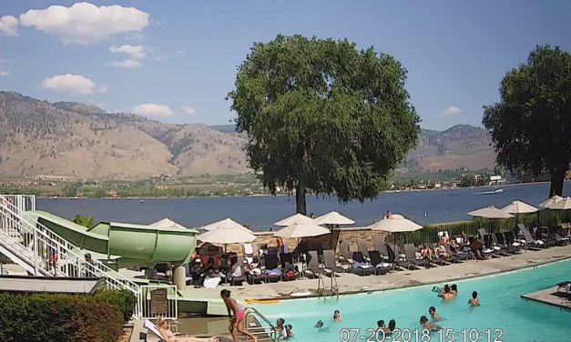 Beach cam shows clear skies in Osoyoos